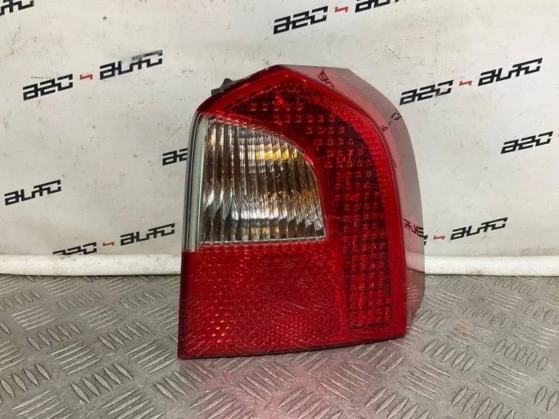 Фонарь Volvo V70 2010 31395073 3 2.5, правый