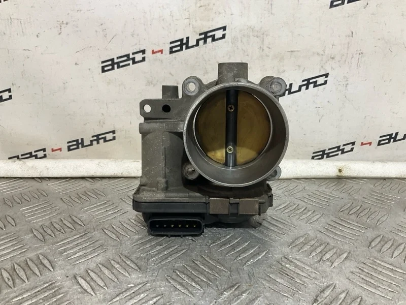 Дроссельная заслонка Volvo S60 2009 8677796 2.4