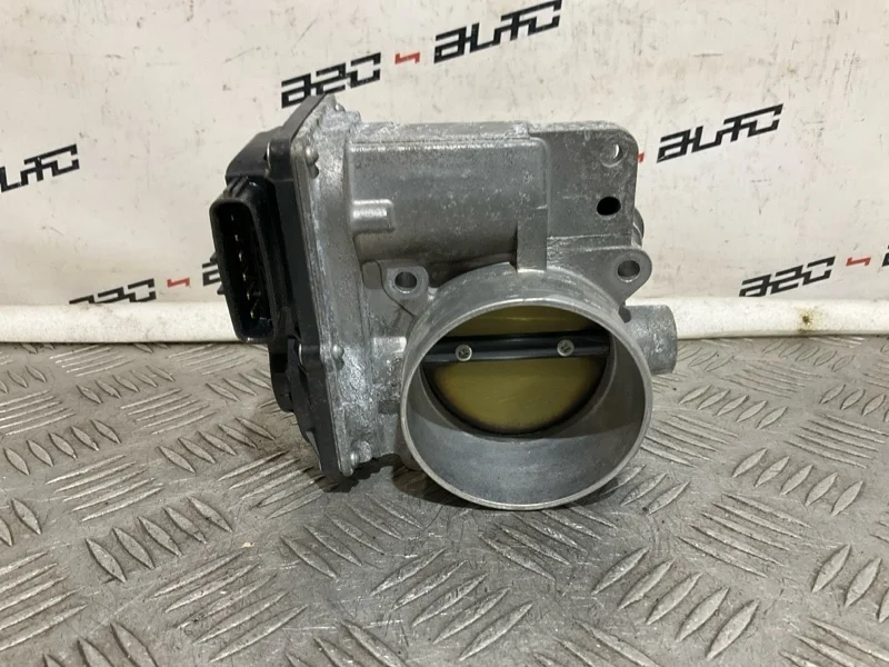 Дроссельная заслонка Volvo S40 2006 30711551 2.4