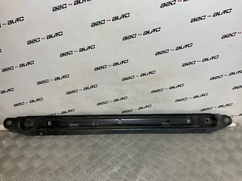 Планка радиатора Citroen DS4 2011 3502AW 1 EP6CDT