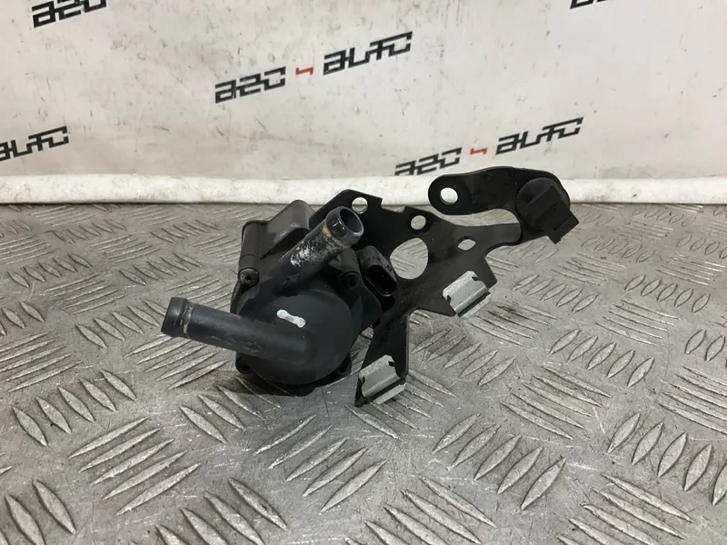 Дополнительная помпа Citroen C4 Picasso Grand 2014 9806790980 B78 1.6