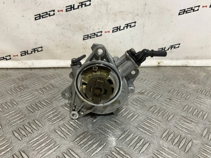 Насос вакуумный Peugeot 3008 2011 456583 1 EP6CDT