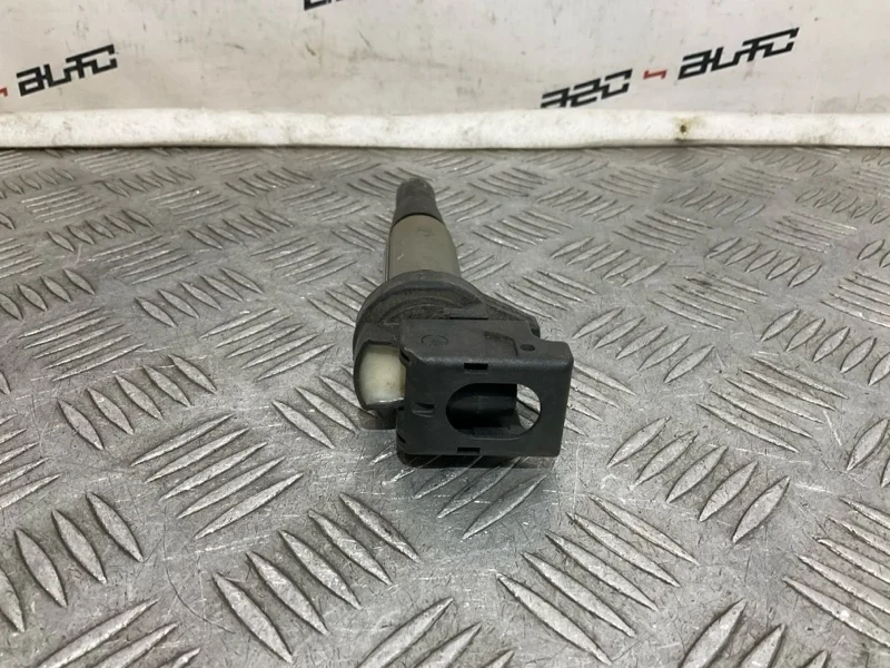 Катушка зажигания Peugeot 3008 2011 597091 1 EP6CDT