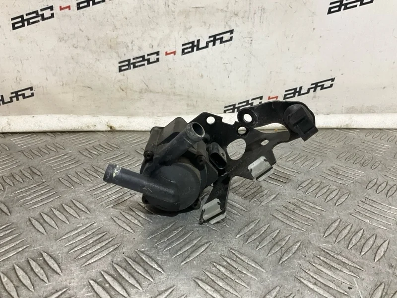 Дополнительная помпа Citroen C4 Picasso Grand 2014 9806790880 B78 1.6