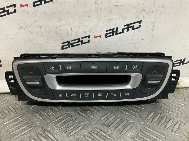 Блок управления климат-контролем Renault Megane 2014 275103596R 3 2.0