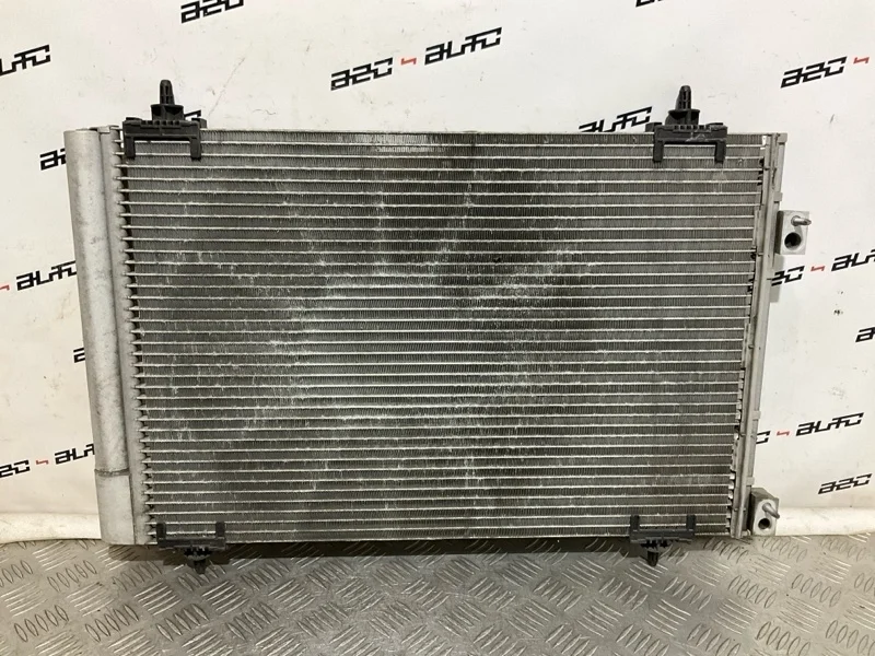 Радиатор кондиционера Citroen DS4 2013 9682531580 1 1.6