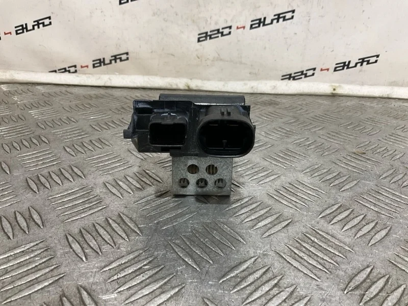 Блок управления вентилятором Citroen C4 Picasso Grand 2014 9673999980 B78 1.6