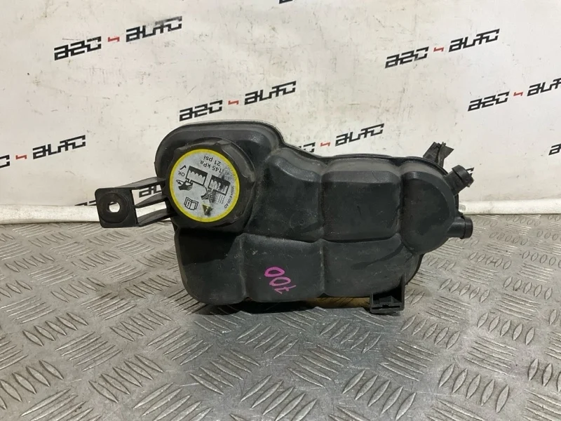 Бачок расширительный Volvo V70 2010 31200320 3 2.5