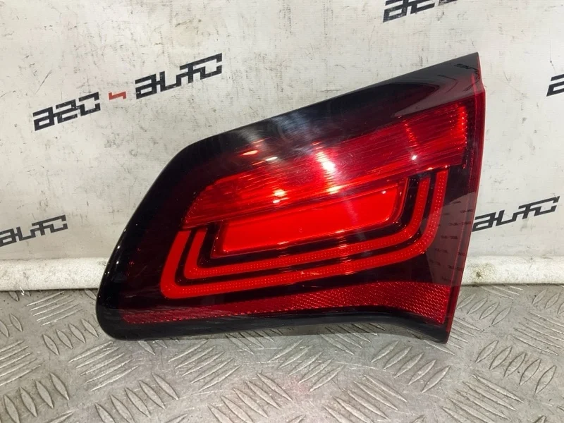 Фонарь Citroen C4 2016 9808624780 B7 1.2, правый