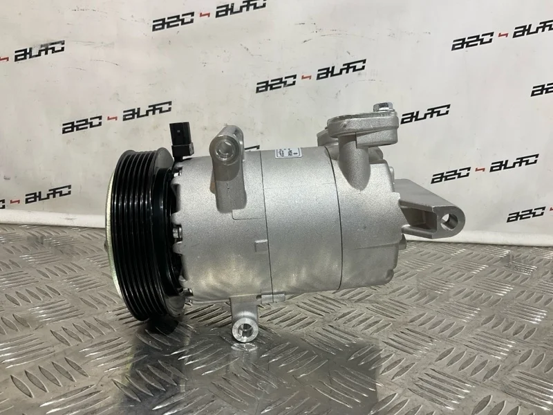 Компрессор кондиционера Ford Transit WXFD016 2.2