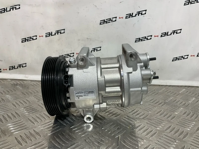 Компрессор кондиционера Nissan Qashqai WXRN004 J10 1.5