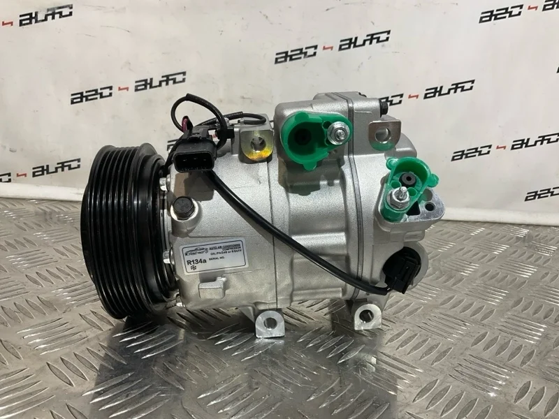 Компрессор кондиционера Hyundai IX35 WXHY074 LM 2.0