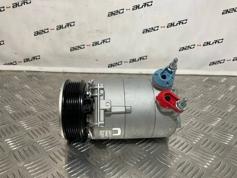 Компрессор кондиционера Volvo S60 WXLR004 2 2.0