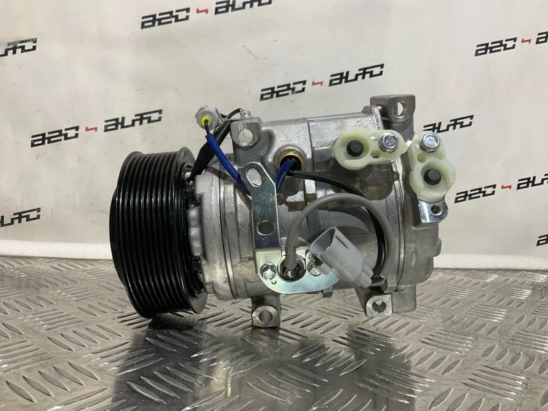 Компрессор кондиционера Lexus LX570 883206A320 J200 5.7
