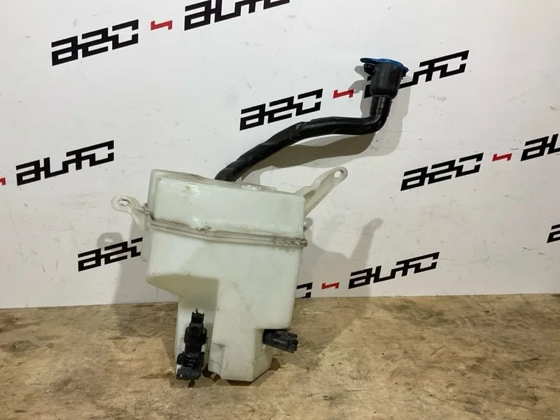 Бачок омывателя Volvo V70 2010 30784233 3