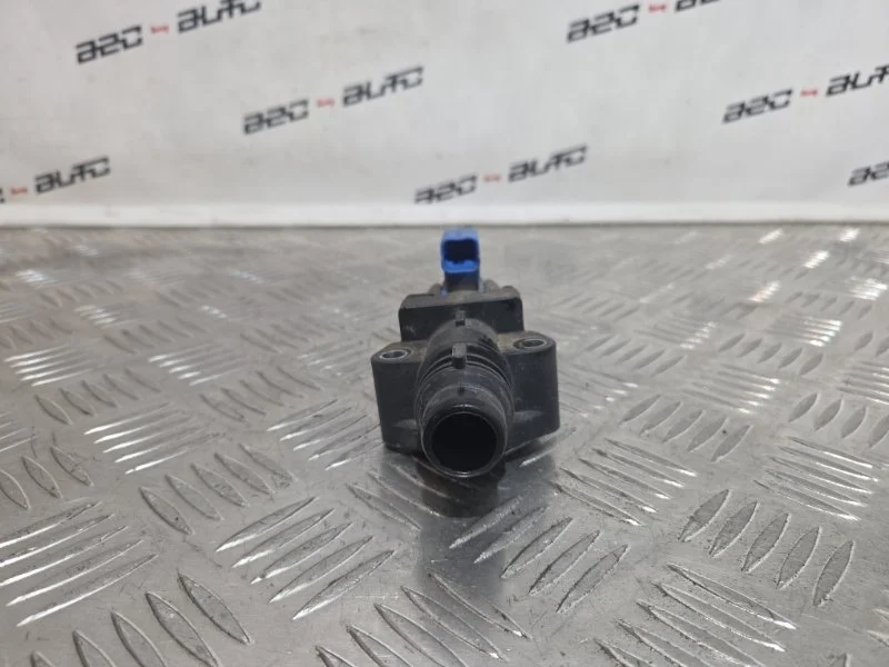 Клапан электромагнитный системы охлаждения (байпасный) Volvo S60 2011 31370948 2 B4164T