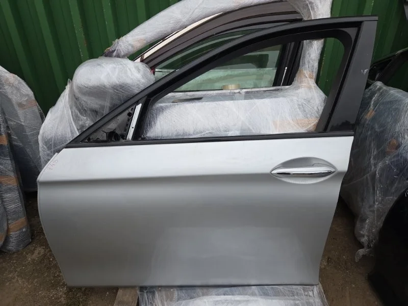 Дверь BMW 5 2011 41007206107 F10, передняя левая