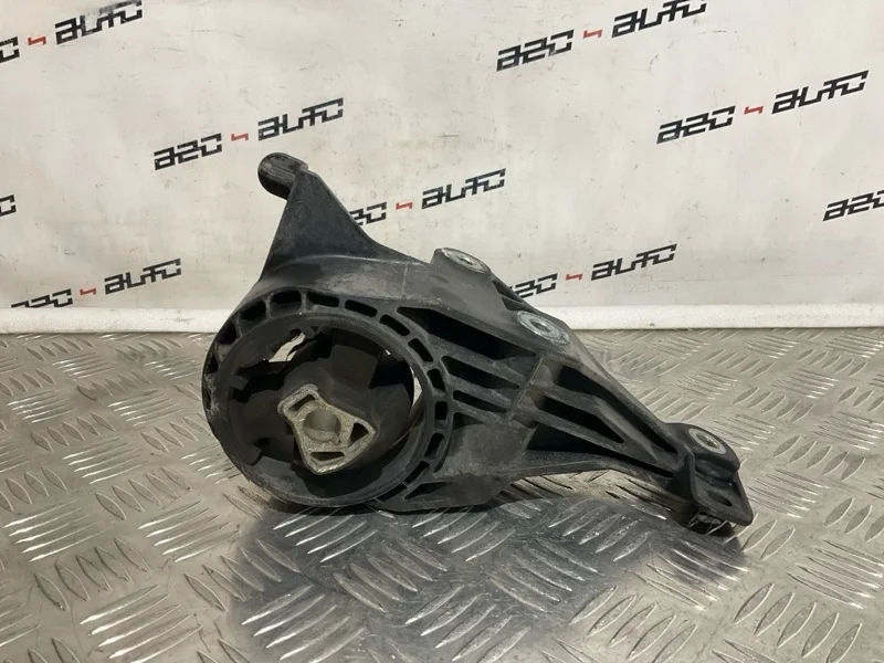 Опора АКПП Cadillac SRX 2011 13227775 3.0