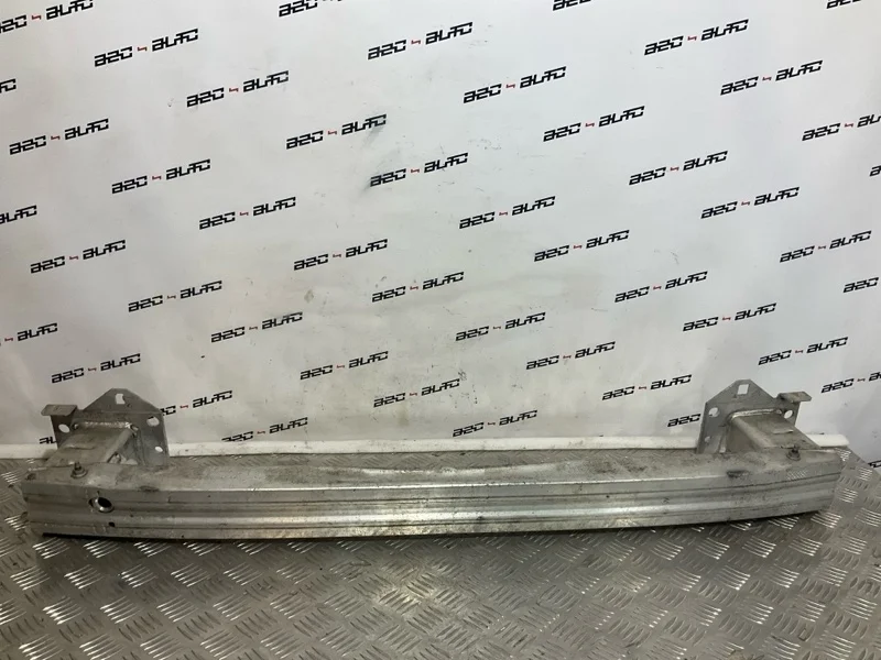 Усилитель бампера Citroen DS4 2012 9672762080 1, передний