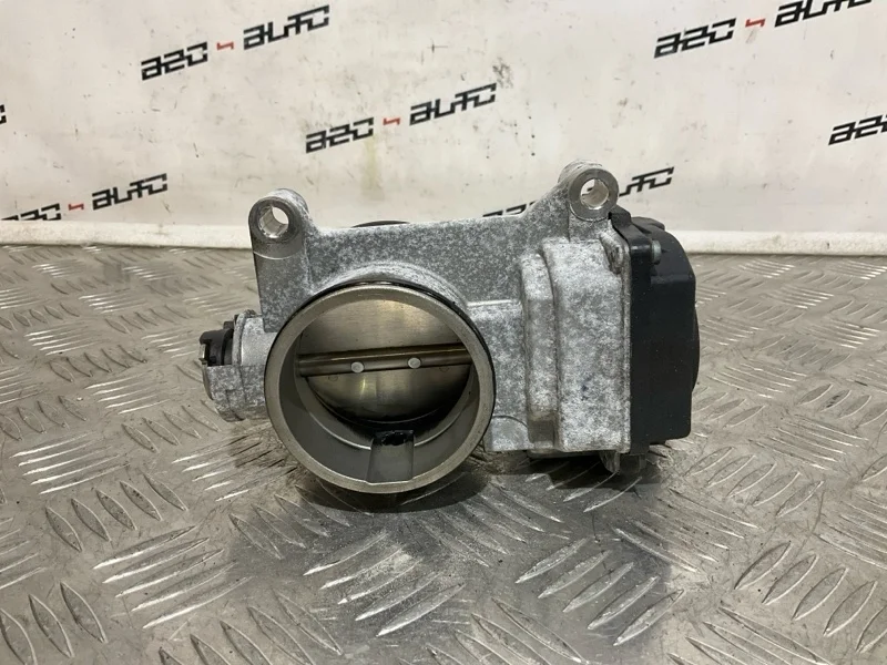 Дроссельная заслонка Renault Kangoo 2009 8200063652 KW K4M831