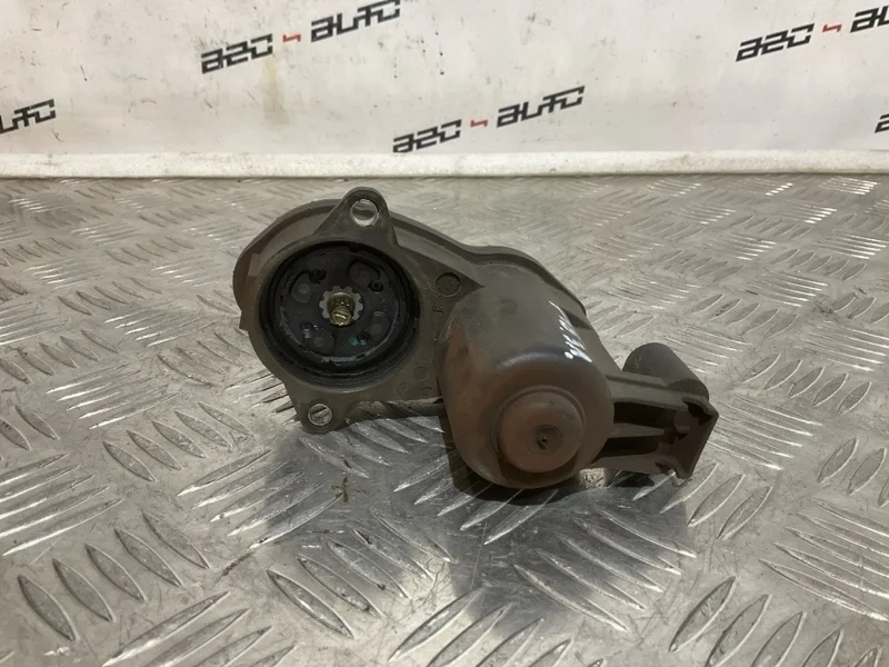 Моторчик стояночного тормоза BMW 5 2011 34216794618 F10 N52B25AF, задний левый