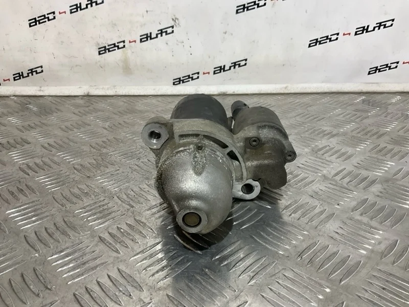 Стартер Audi A6 06E911023C C6 BDX