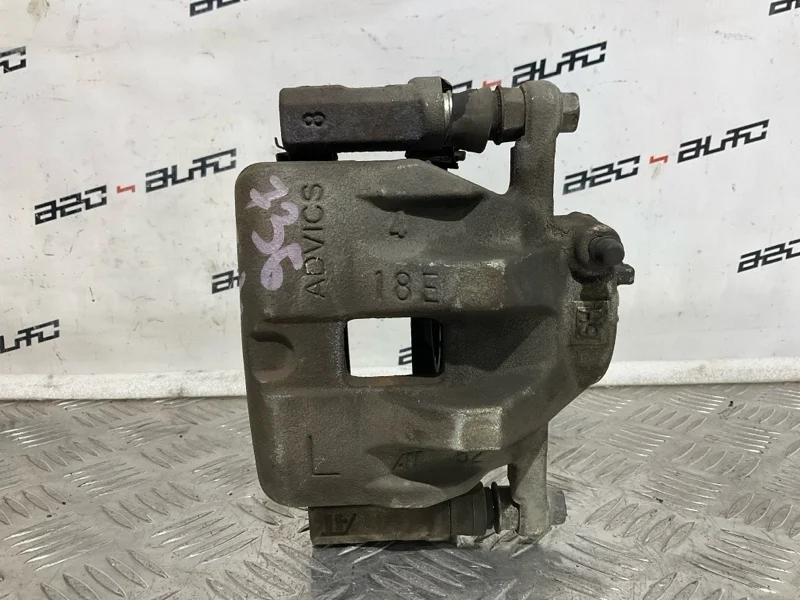 Суппорт тормозной Suzuki Grand Vitara 2014 5510265J04999 2.4, передний левый