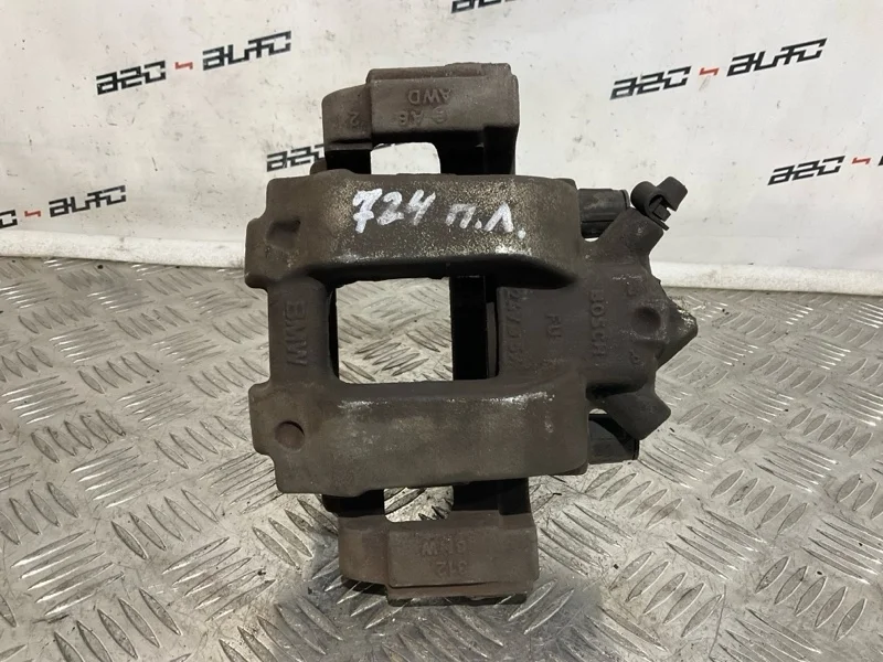 Суппорт тормозной BMW 3 2013 34116850649 F30 N20B20B, передний левый