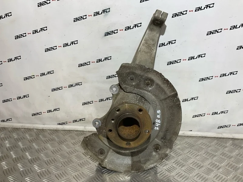 Кулак поворотный BMW 5 2011 31216775770 F10 N52B25AF, передний правый