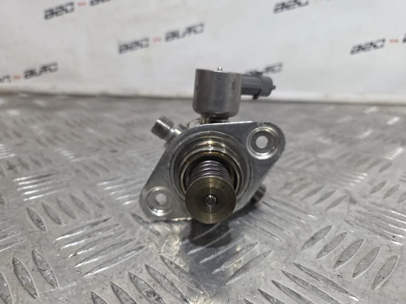 ТНВД Volvo S60 2011 31359703 2 B4164T