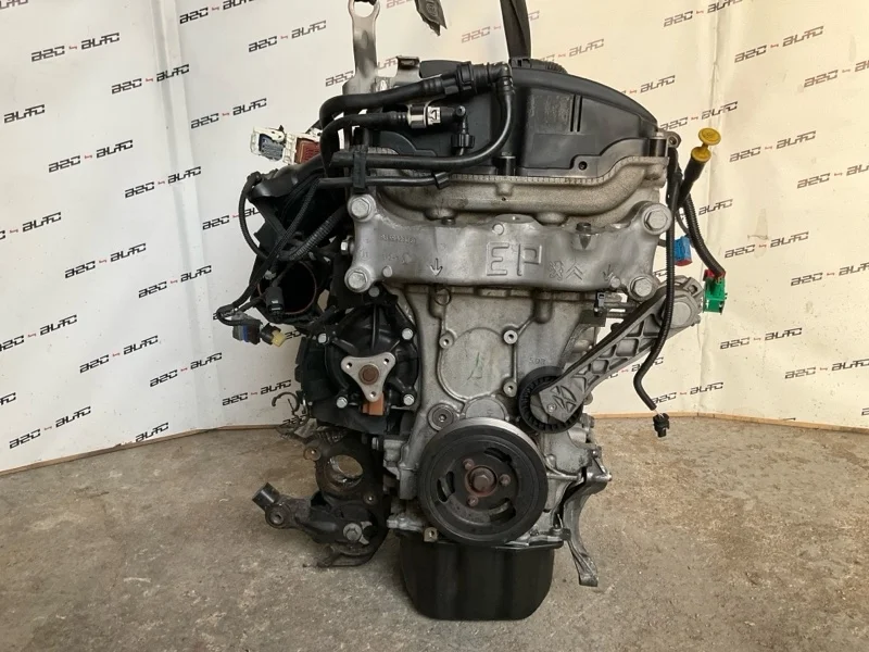 Двигатель Citroen C4 2012 0135RJ B7 EP6CDT