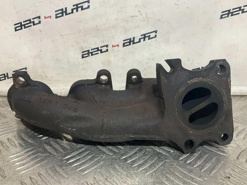 Коллектор выпускной Citroen C4 2012 V759703180 B7 EP6CDT