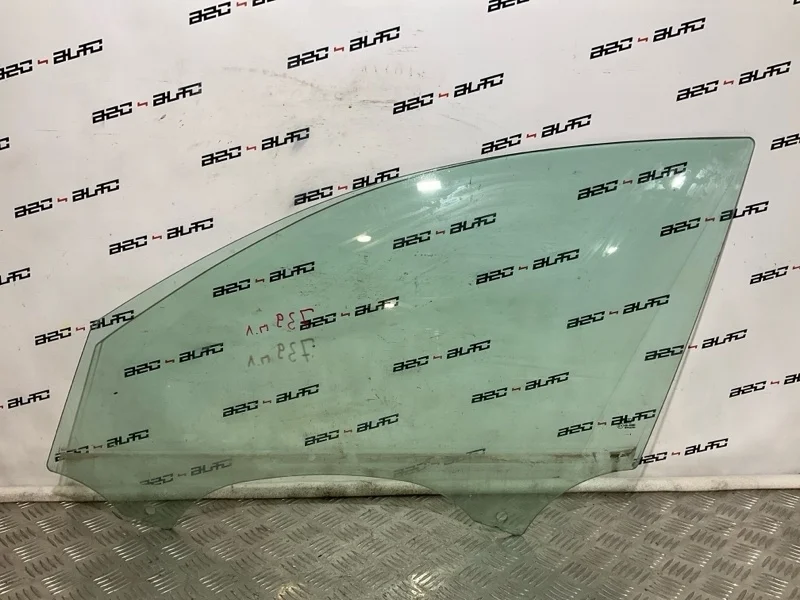 Стекло Audi A6 2014 4G0845201 C7, переднее левое