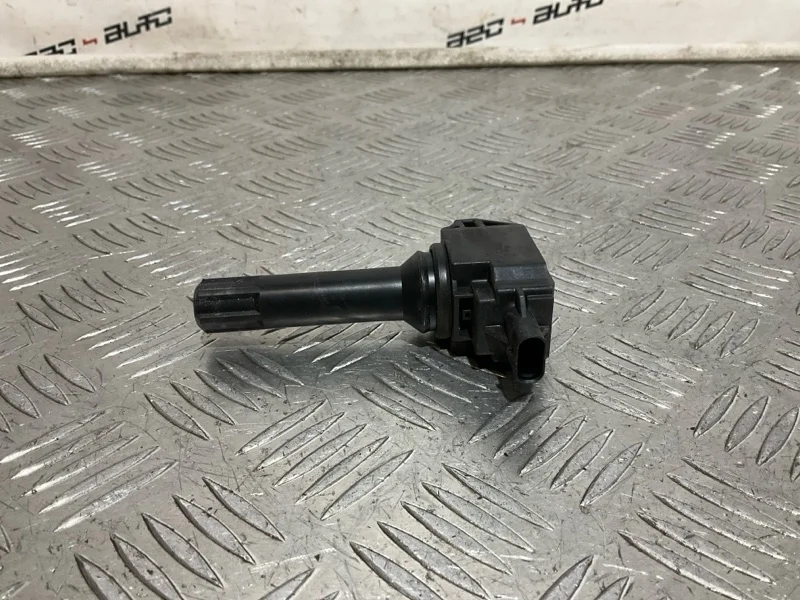 Катушка зажигания Subaru Forester 2014 22433AA681 FB20A