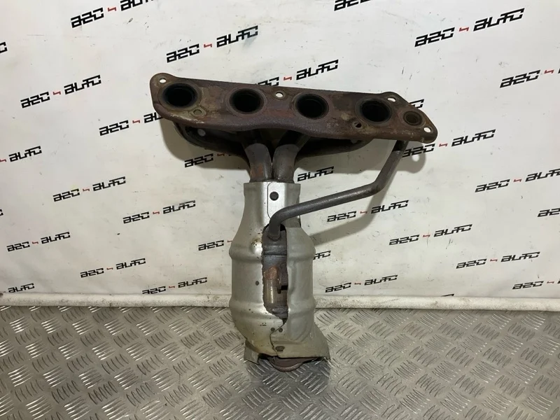 Коллектор выпускной Nissan Qashqai 2007 14002JE00A J10 MR20DE