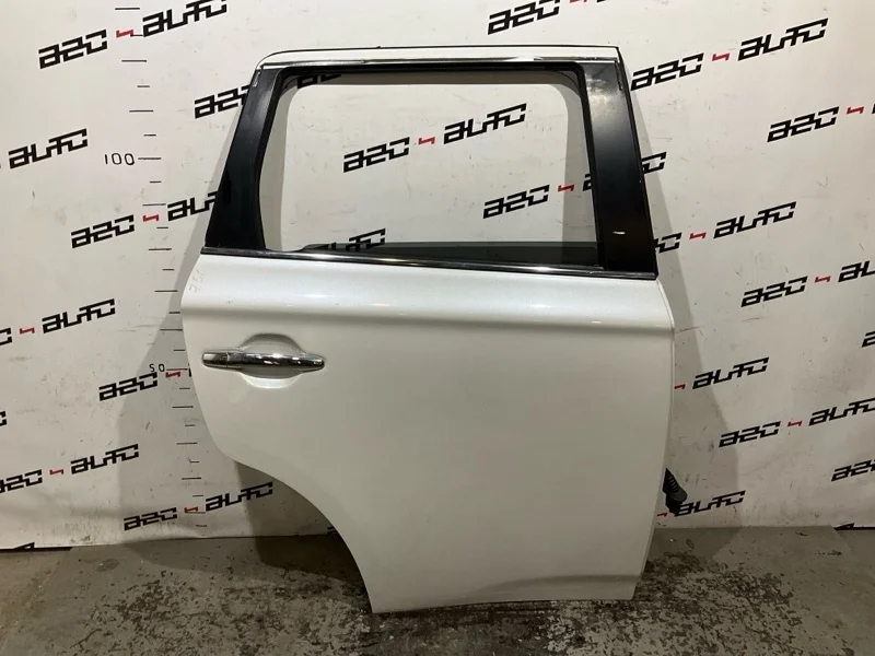 Дверь Mitsubishi Outlander 2014 5730B390 3 4J12, задняя правая