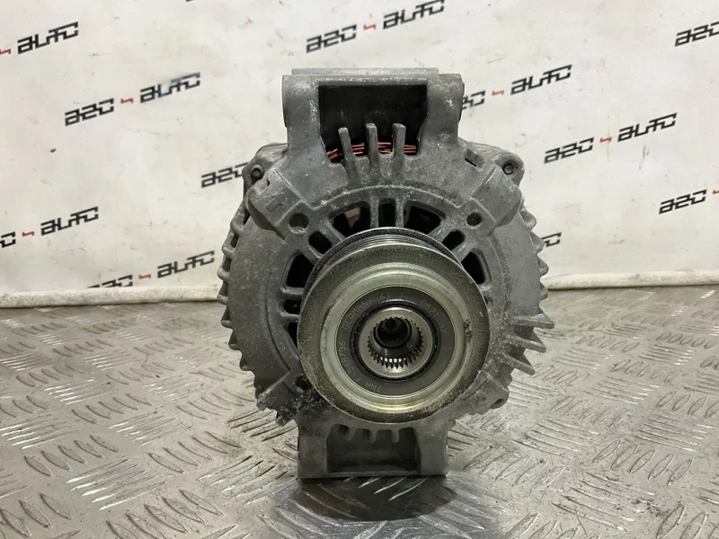 Генератор Audi A6 2014 06E903018M C7 CHVA