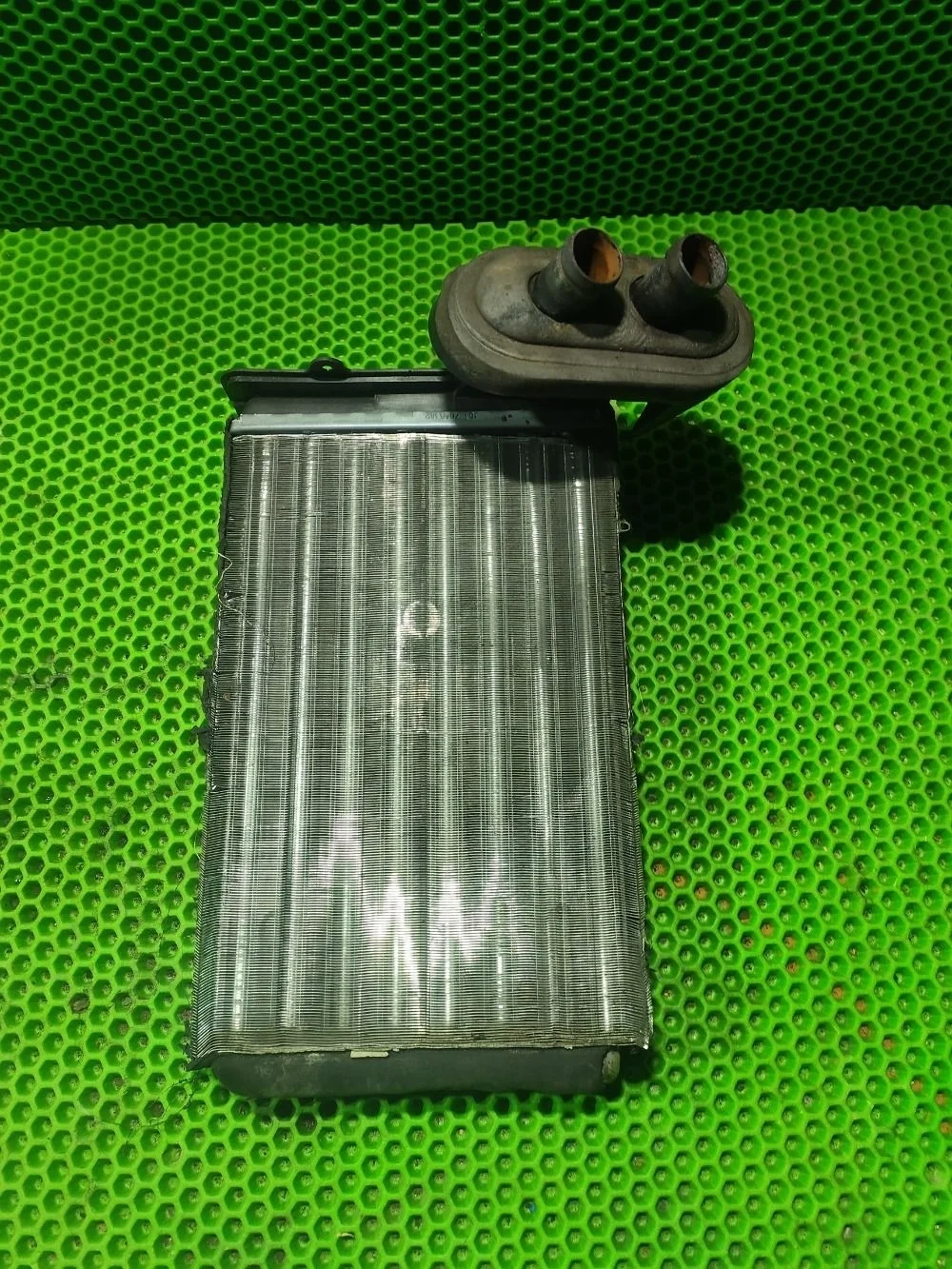 Радиатор отопителя Volkswagen Golf Mk3 (1991—2000)