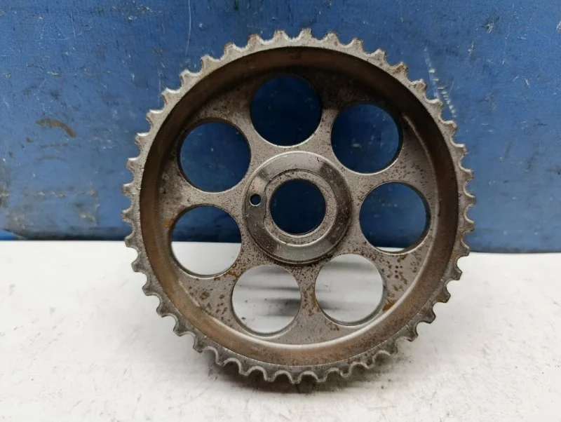 Шестерня впускного распредвала Chevrolet Cruze 2014 96456088 J300 1.6 F16D3