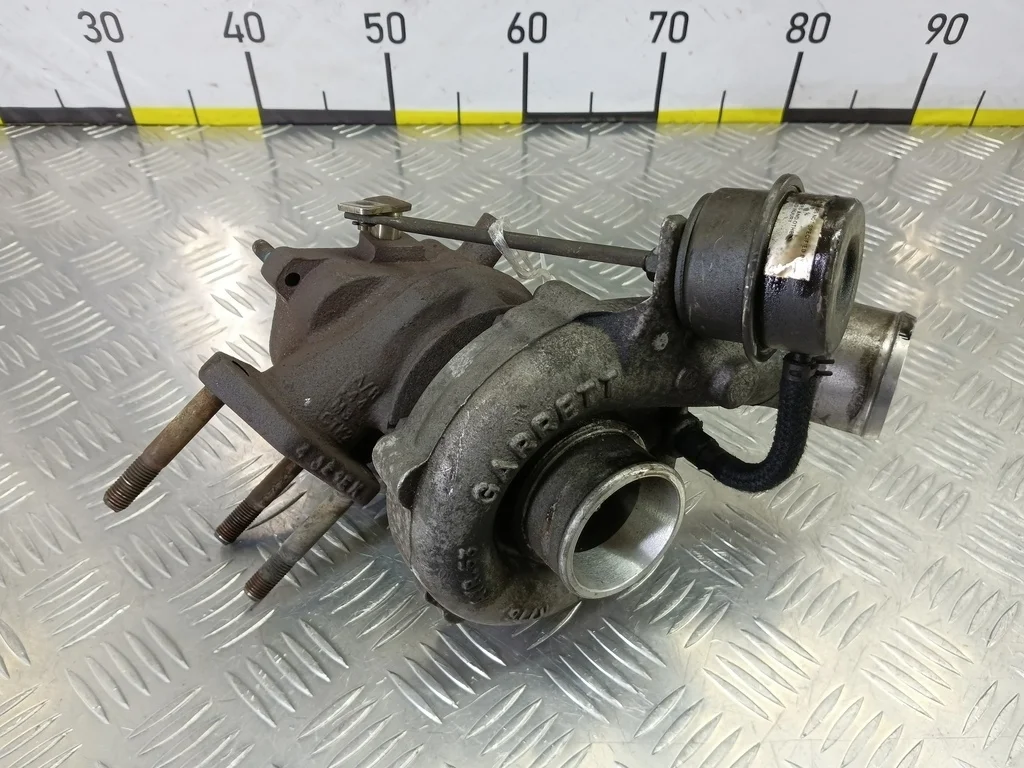 Турбина Kia SORENTO I (2002—2006)