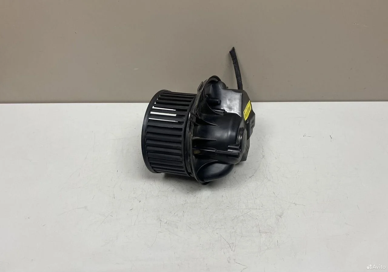 Моторчик печки audi a3 8p 1k1820015c