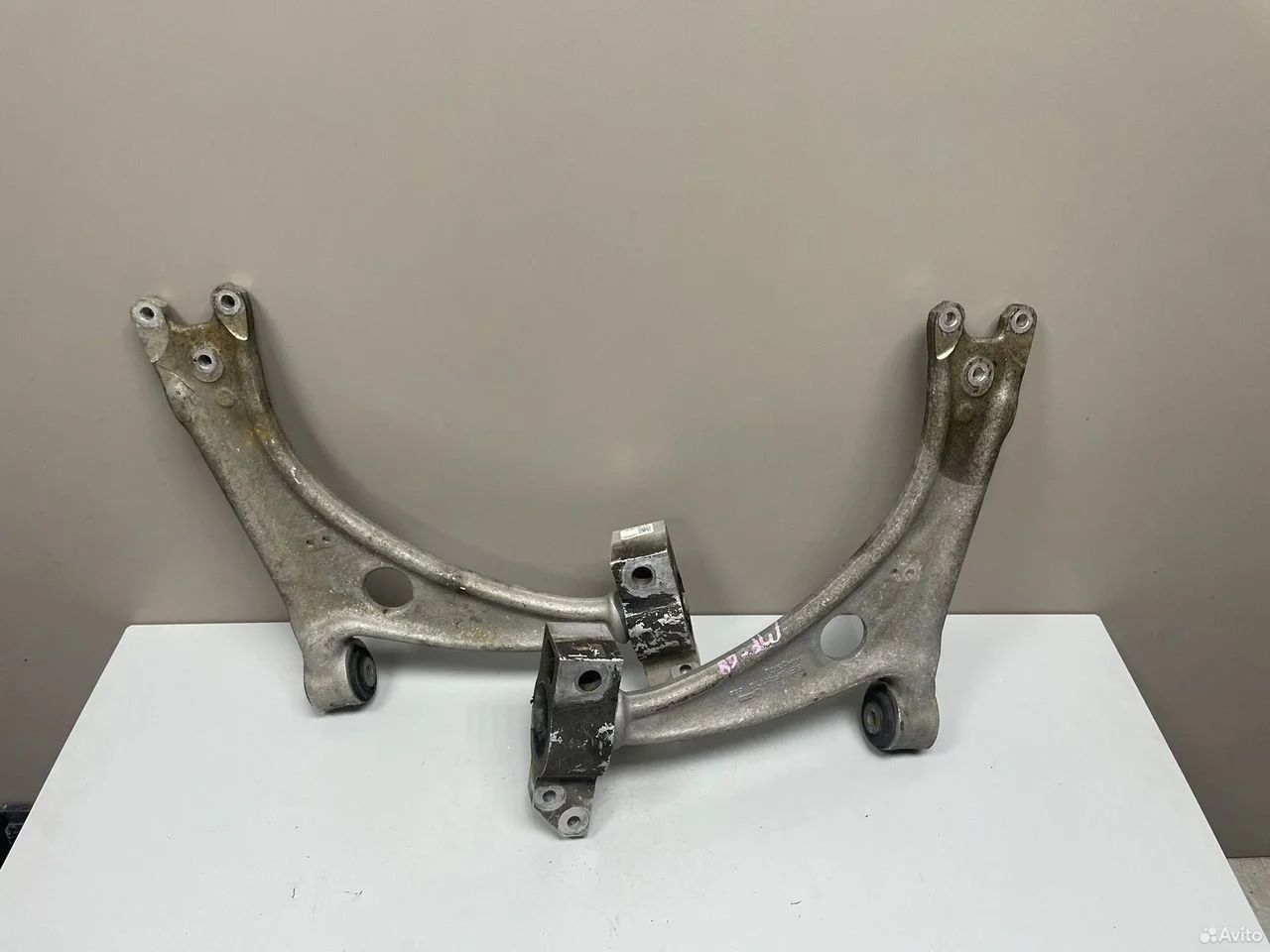 Рычаг передней подвески audi q3 8u