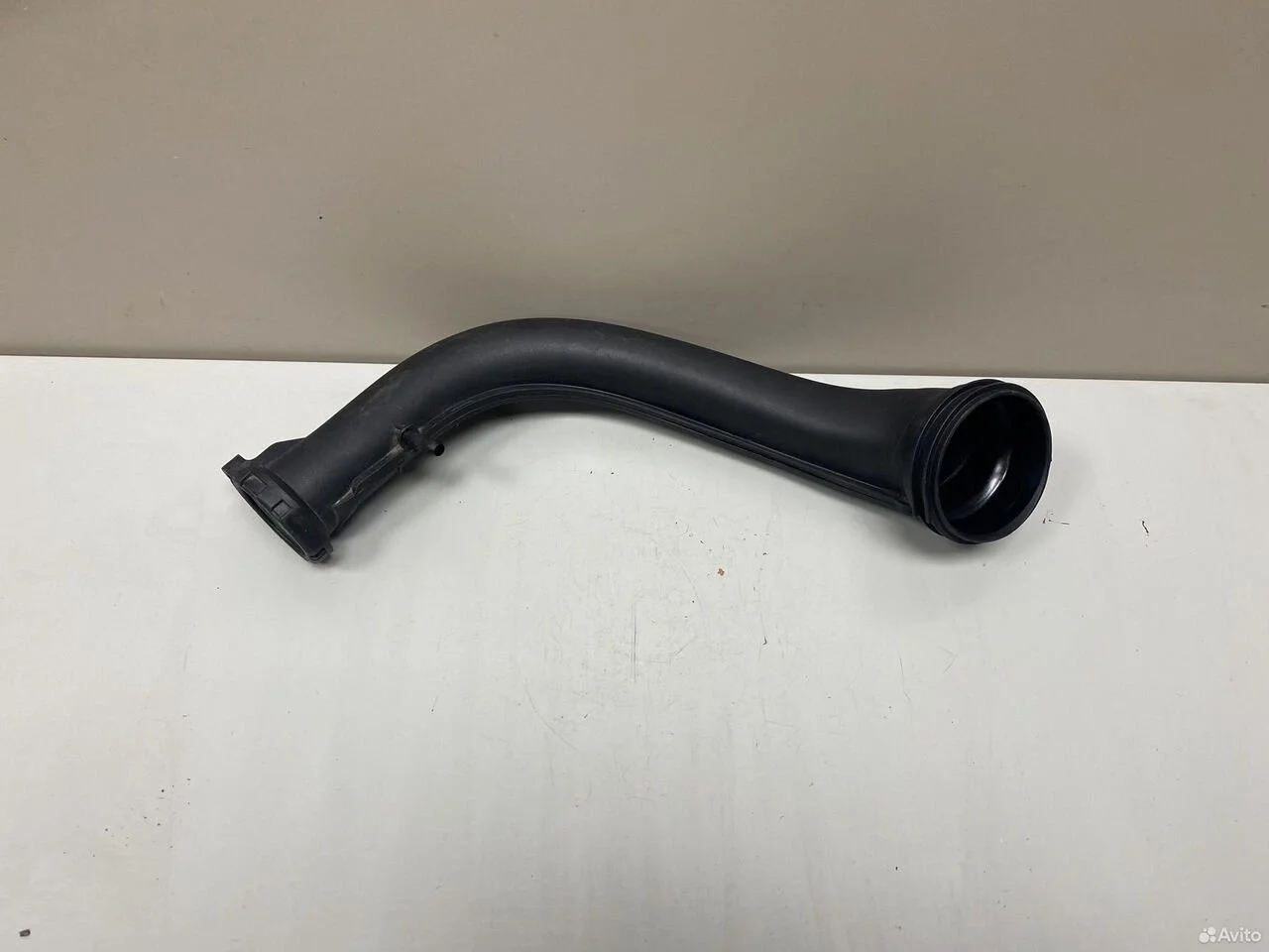 Патрубок воздушного фильтра vw b6 skoda fabia 2 5j