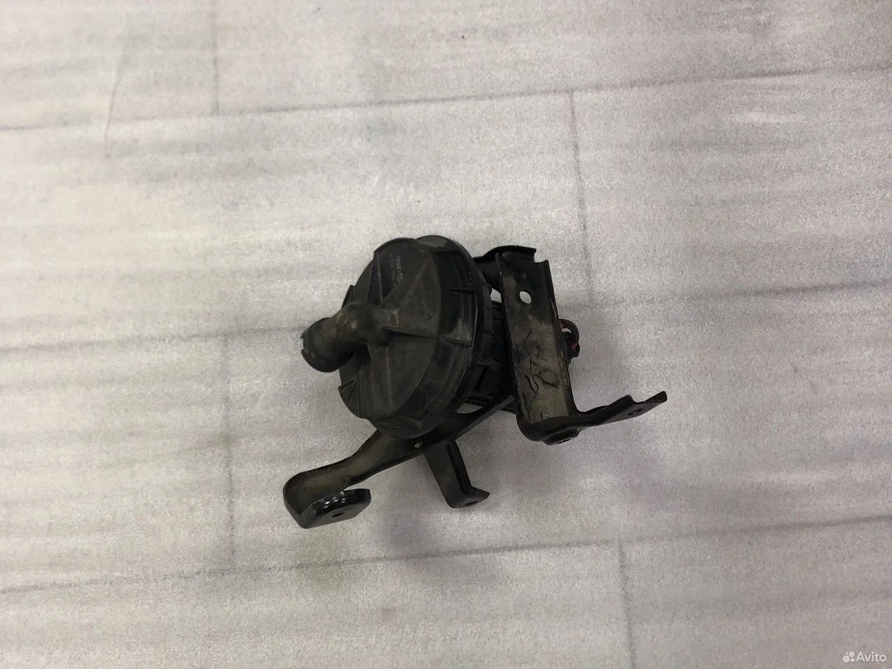 Насос вторичного воздуха 06a959253b audi a6 c6