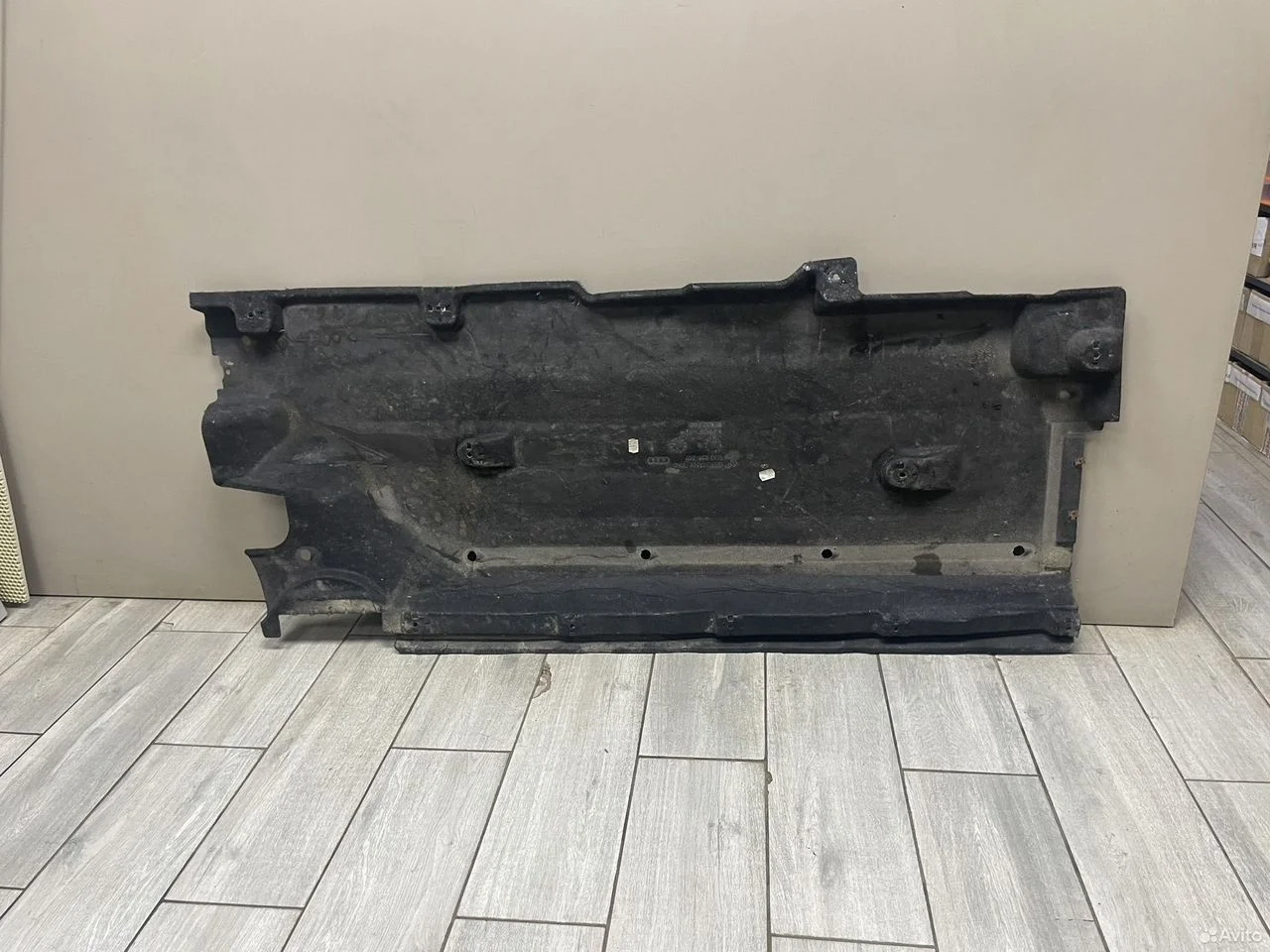 Защита днища левая audi q3 8u