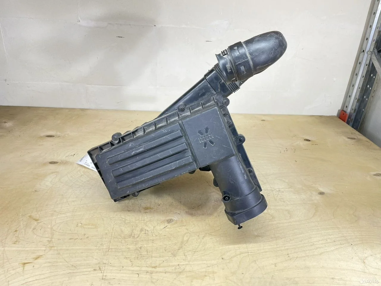 Корпус фильтра volkswagen passat b6