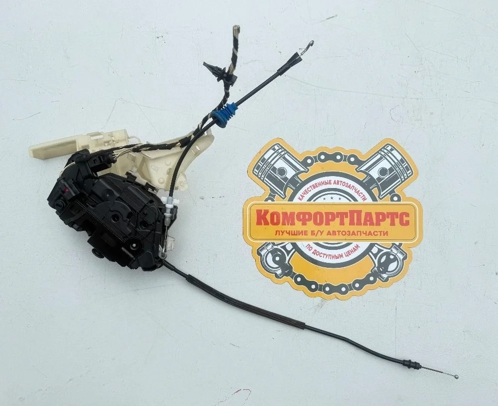 Замок двери задней левой Volkswagen Passat CC B6 (2008—2012)