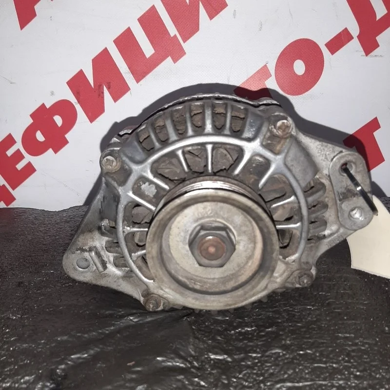 Генератор Mitsubishi MONTERO PAJERO MD141855 6G72