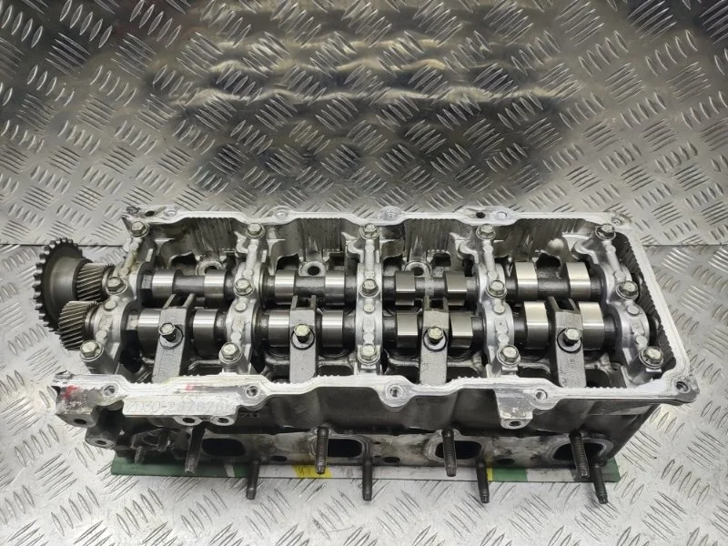 Головка блока цилиндров Nissan Cabstar 2011 11039VZ20A F24M ZD30