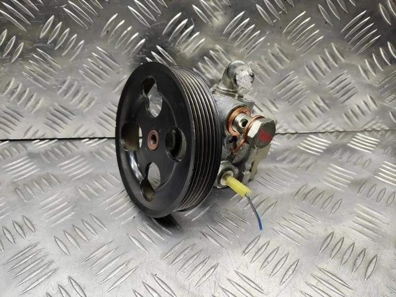 Насос ГУР Suzuki Grand Vitara 4910078K00 II J24B